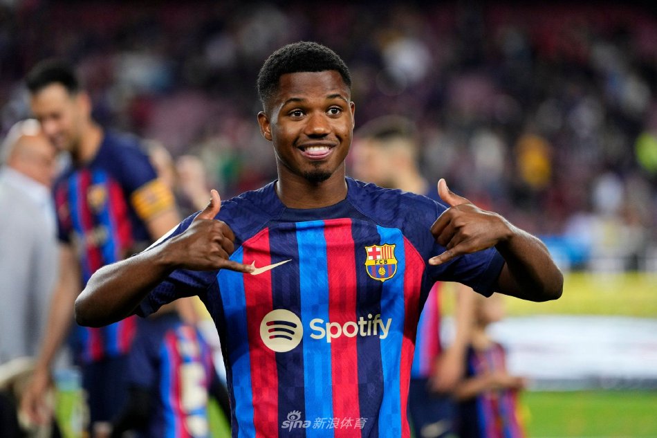 主教练通过 主教练通过