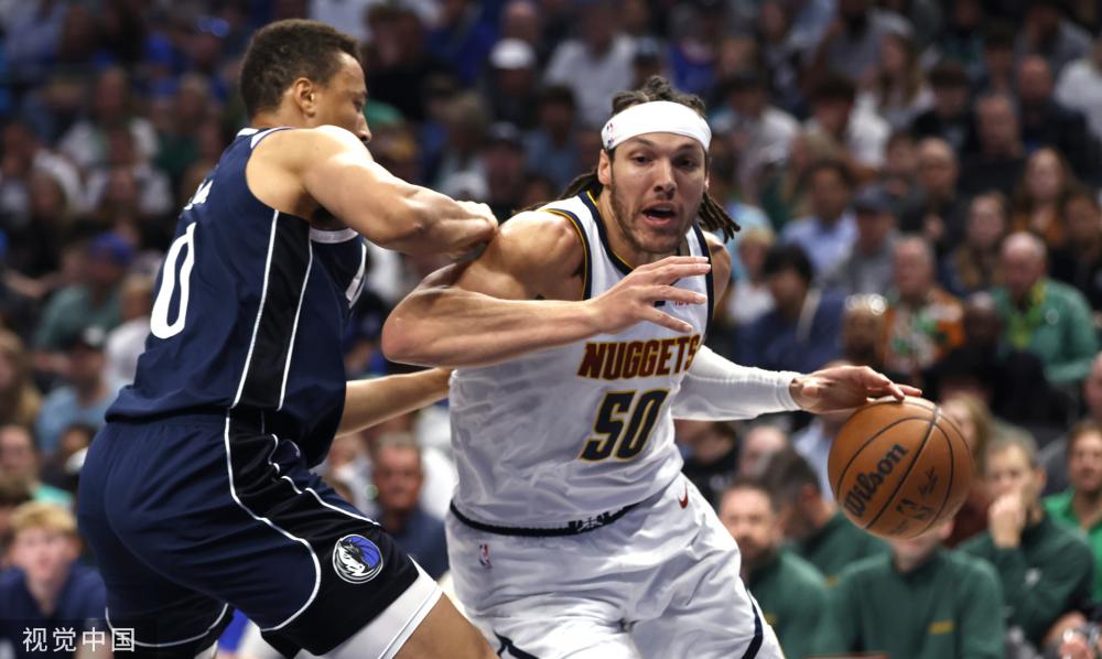 观众投入到 观众投入到