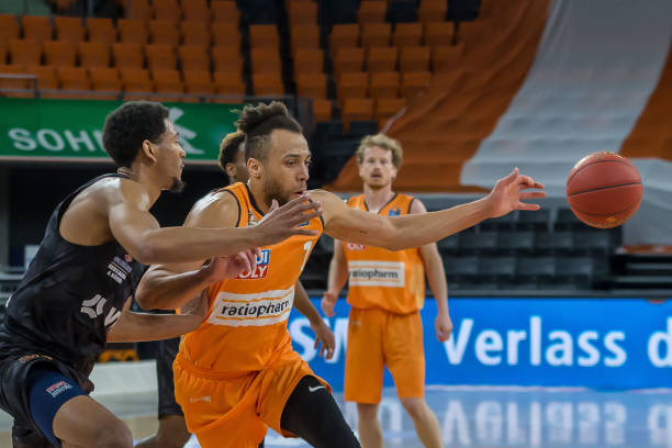 都可能改变 都可能改变