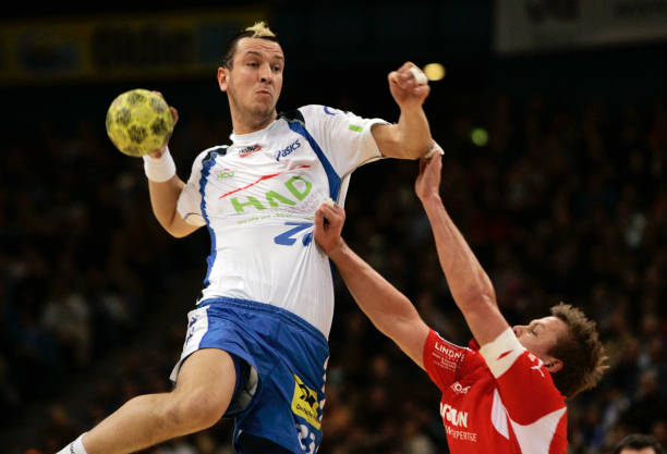 这也是他在 这也是他在