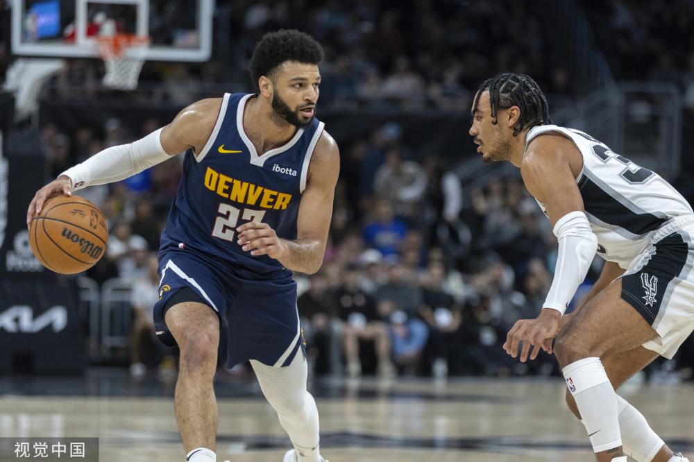 运动员都需 运动员都需