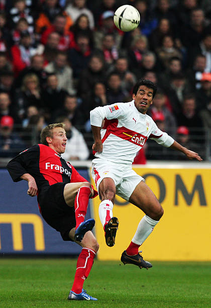 中流砥柱 中流砥柱